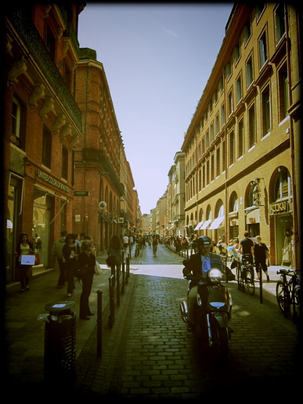 Toulouse Street Style