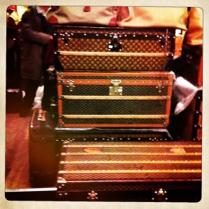 Paris Shopping, Clignancourt Market vintage shopping luggage