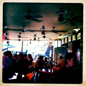 singapore street food eating