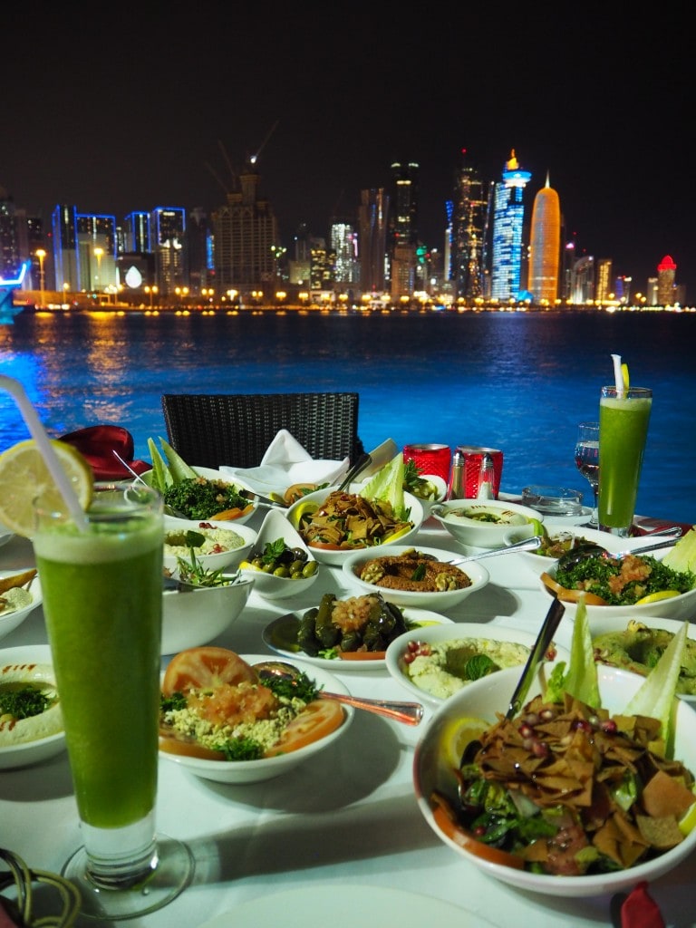eating in Doha Qatar
