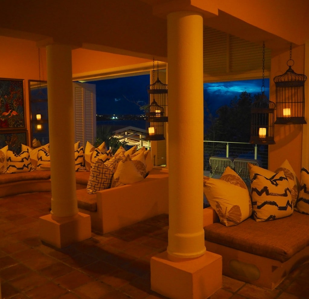 Bars Anguilla Caribbean where to stay