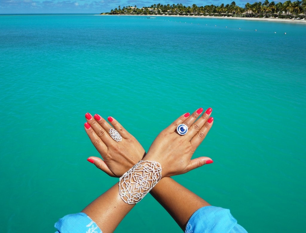 Jumby Bay Style Traveller Bonnie Carat Antigua