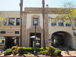 shopping-santa-barbara-california-style-traveller