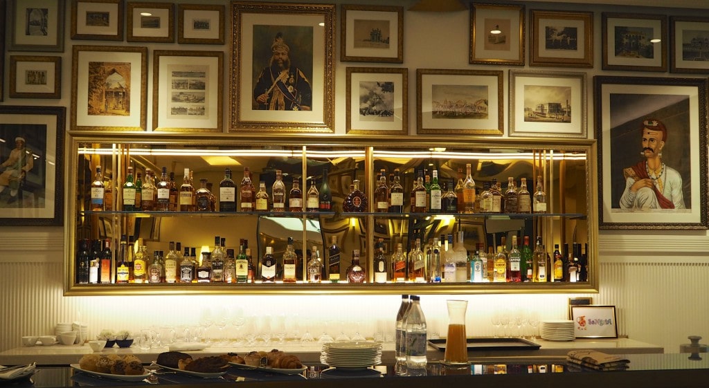 three sixty three restaurant the oberoi grand bar 2