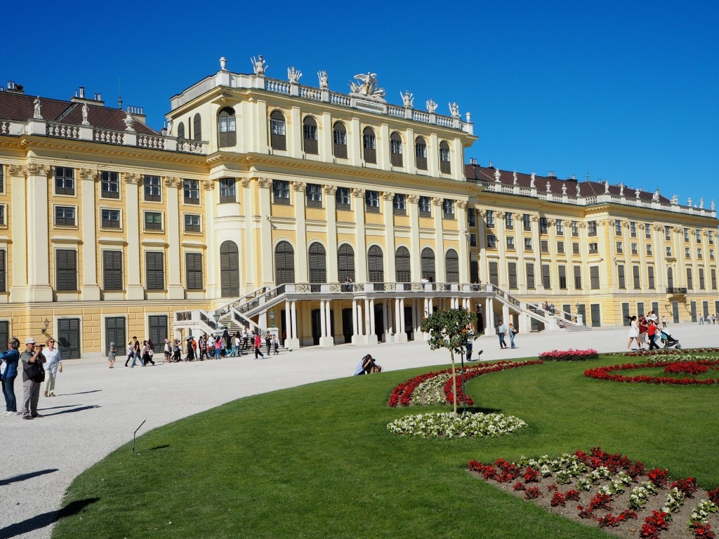 schonbrunn-palace-vienna