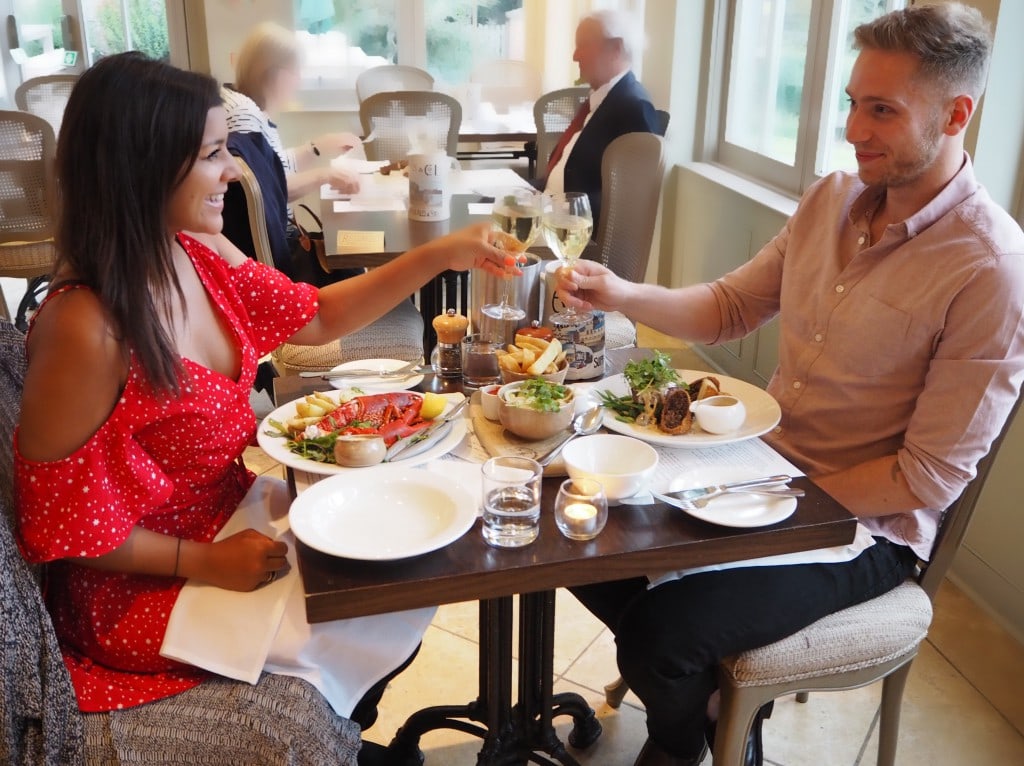 The Victoria Inn Holkham Norfolk dinner style traveller