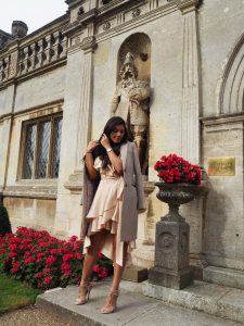 Bonnie-Rakhit-Style-traveller-zimmerman-shoo