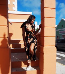 Packing Special - What to Wear on a Winter Sun Holiday Bonnie Rakhit style traveller