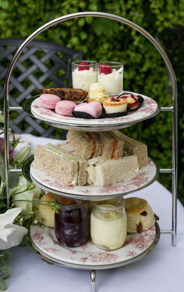 MGallery Windsor Castle bar and restaurants in windsor afternoon tea