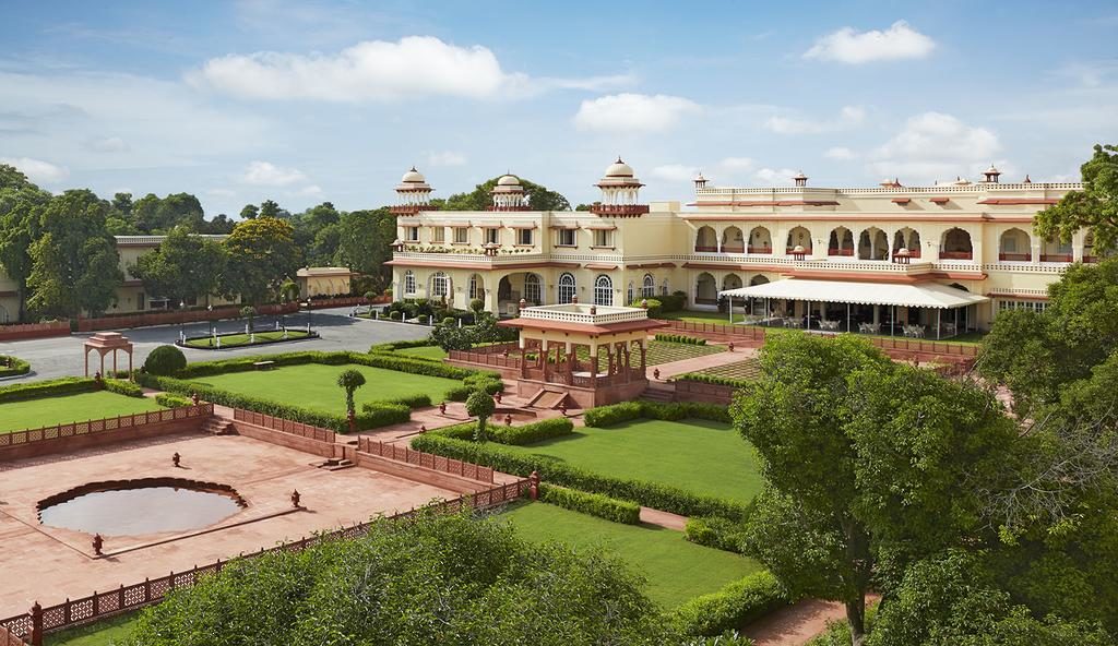 Taj Jai Mahal Palace where to stay in luxury Jaipur for sitseeing