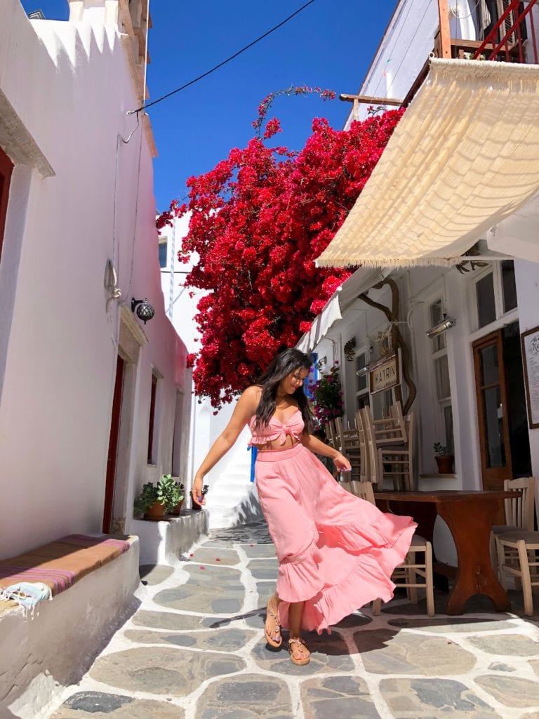 mykonos_where_to_party_Bonnie_Rakhit_style_traveller_beach_clubs_old_town