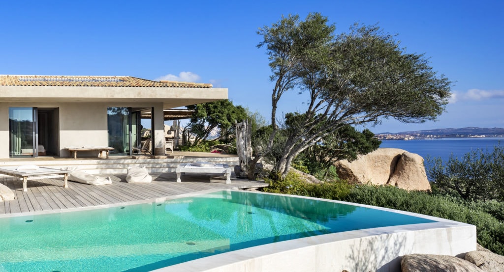 luxury-vacation-rentals-smeralda-coast-sardinia-where to stay