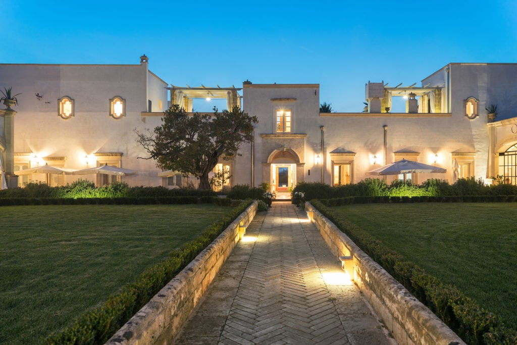 morgana-large-luxury-villas-vacation-rentals-puglia-stunning properties