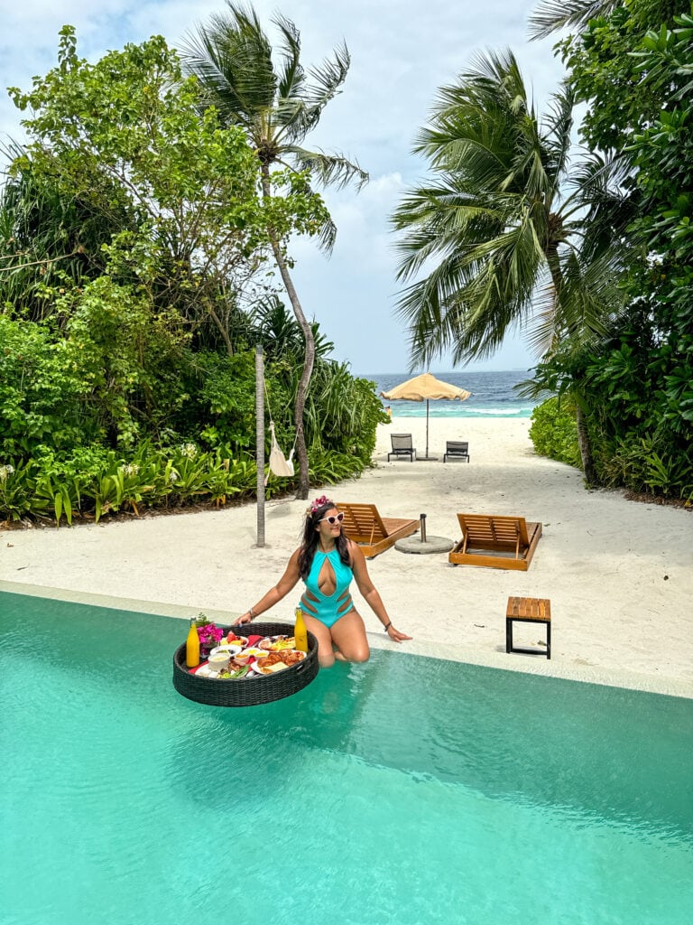 Floating breakfast Maldives Amilla resort Bonnie Rakhit